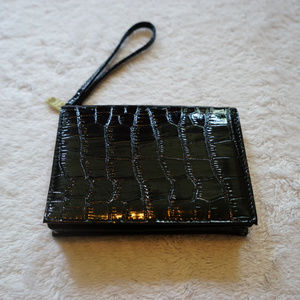 Elizabeth Arden Wristlet